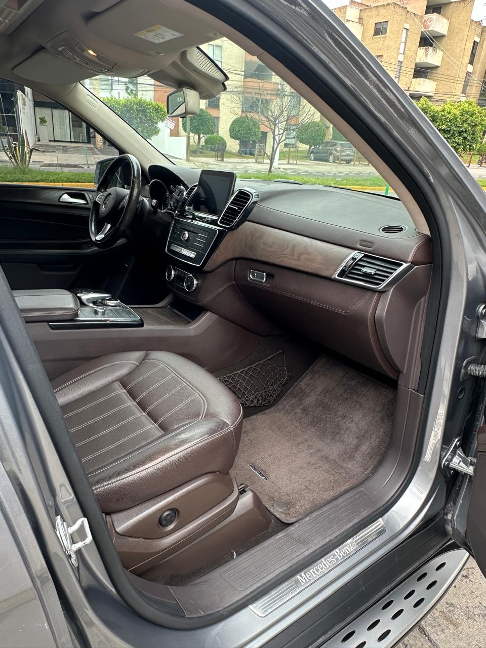 MERCEDES BENZ GLE400 SPORT