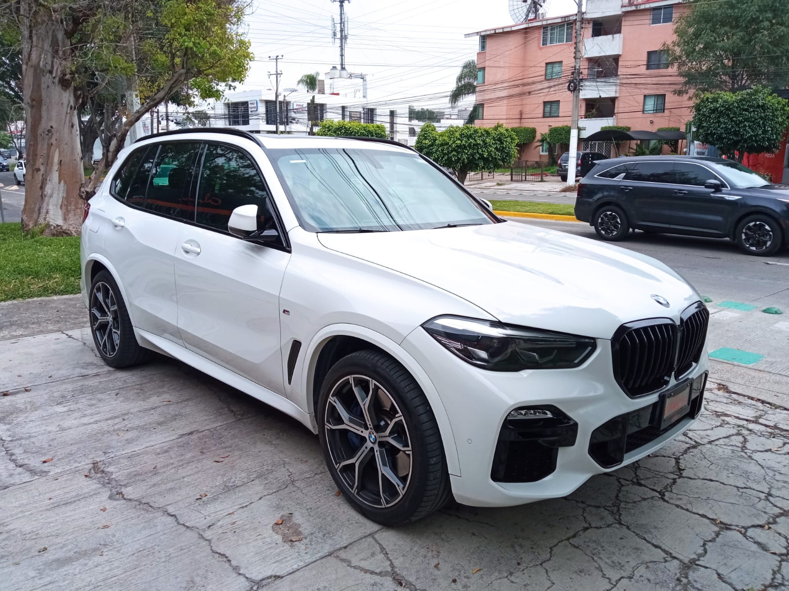 BMW X5 M SPORT