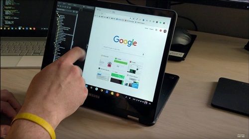 How to Use Split Screen on a Chromebook
