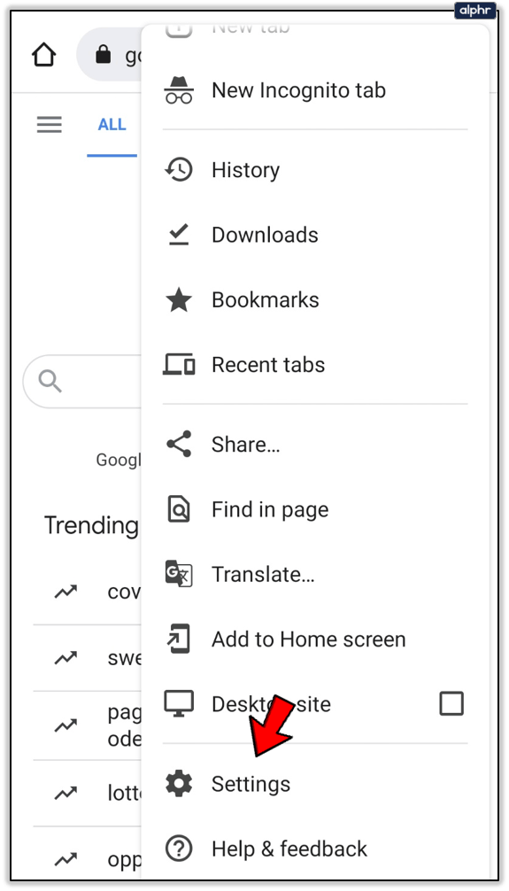 点击右上角的三点图标 > 设置。