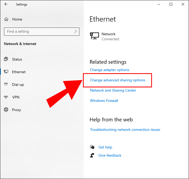 按右侧相关设置下的“更改高级共享选项”。