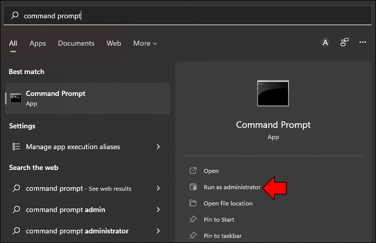 以管理员身份启动“命令提示符”。
