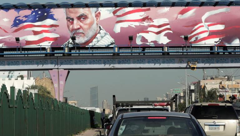 حزب الله يمنع محاصرة الأسد لبنانياً: استنزاف الاحتياط المالي حزب الله يمنع محاصرة الأسد لبنانياً: استنزاف الاحتياط المالي