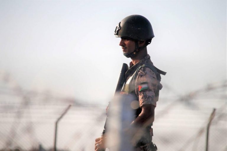 &ldquo;الثانية في أسبوع&rdquo;.. الأردن يحبط محاولة تهريب مخدرات من سورية