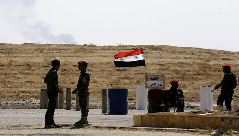 &ldquo;تسويات&rdquo; ووفد &ldquo;بتوجيه الأسد&rdquo;.. النظام يبدي اهتماماً بدير الزور ويتحدث عن &ldquo;خطة&rdquo;