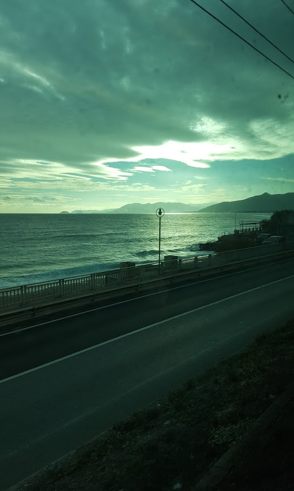 Pascal McLee - Prospettiva dal treno - fotografia - cm. 30x 50