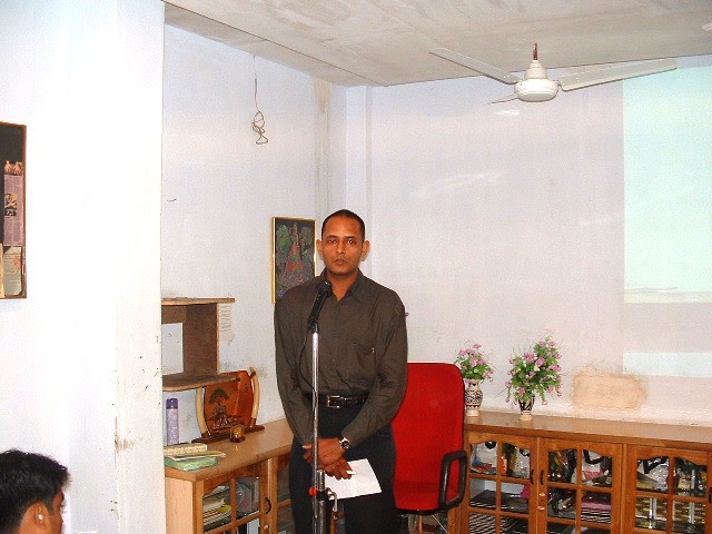 India_010204 055