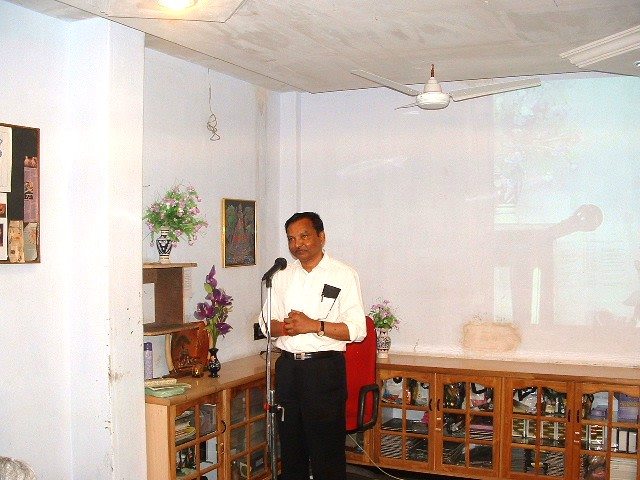India_010204 073