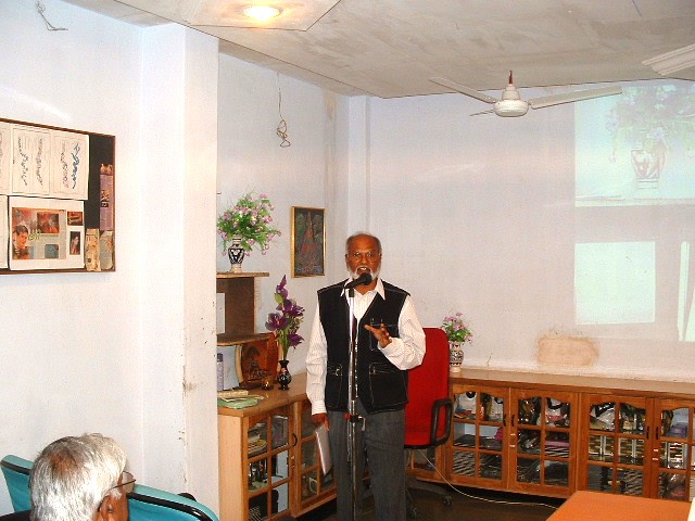 India_010204 075