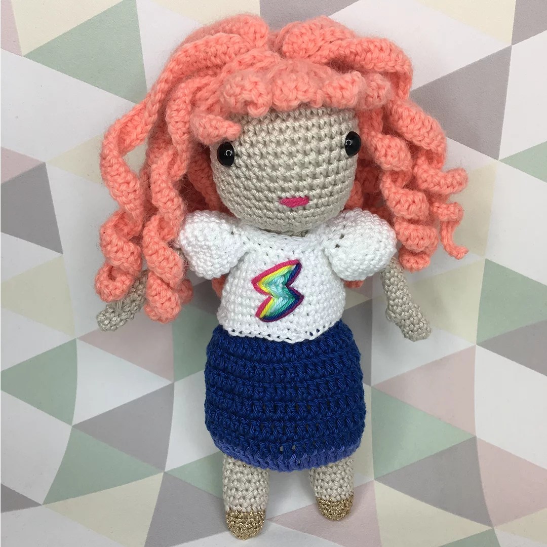 Patron Personnage Au Crochet Gratuit Tuto gratuit personnage au crochet - Amy Design Crochet