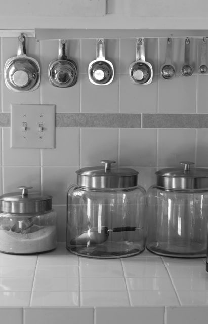 How to Organize Measuring Cups and Spoons