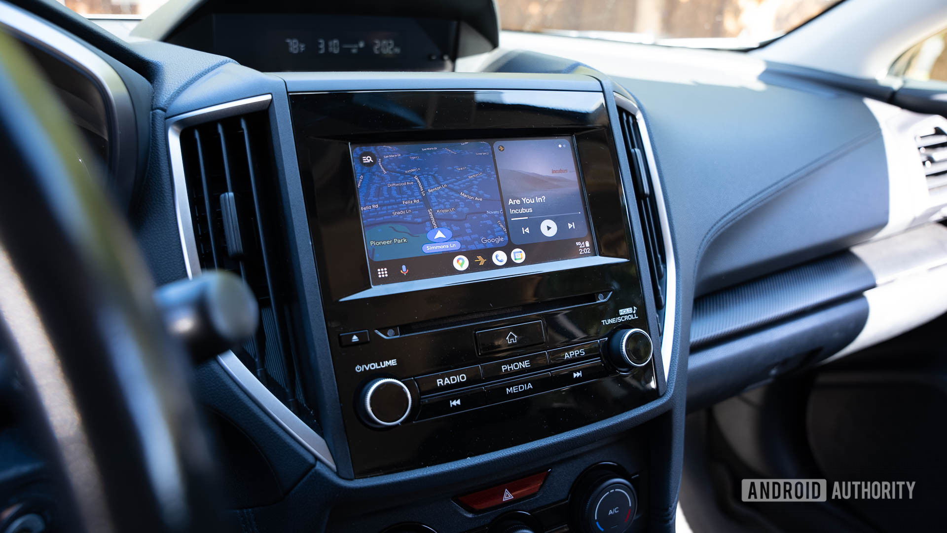 Google's Android Auto Crash Fix: What You Need to Know (2026)