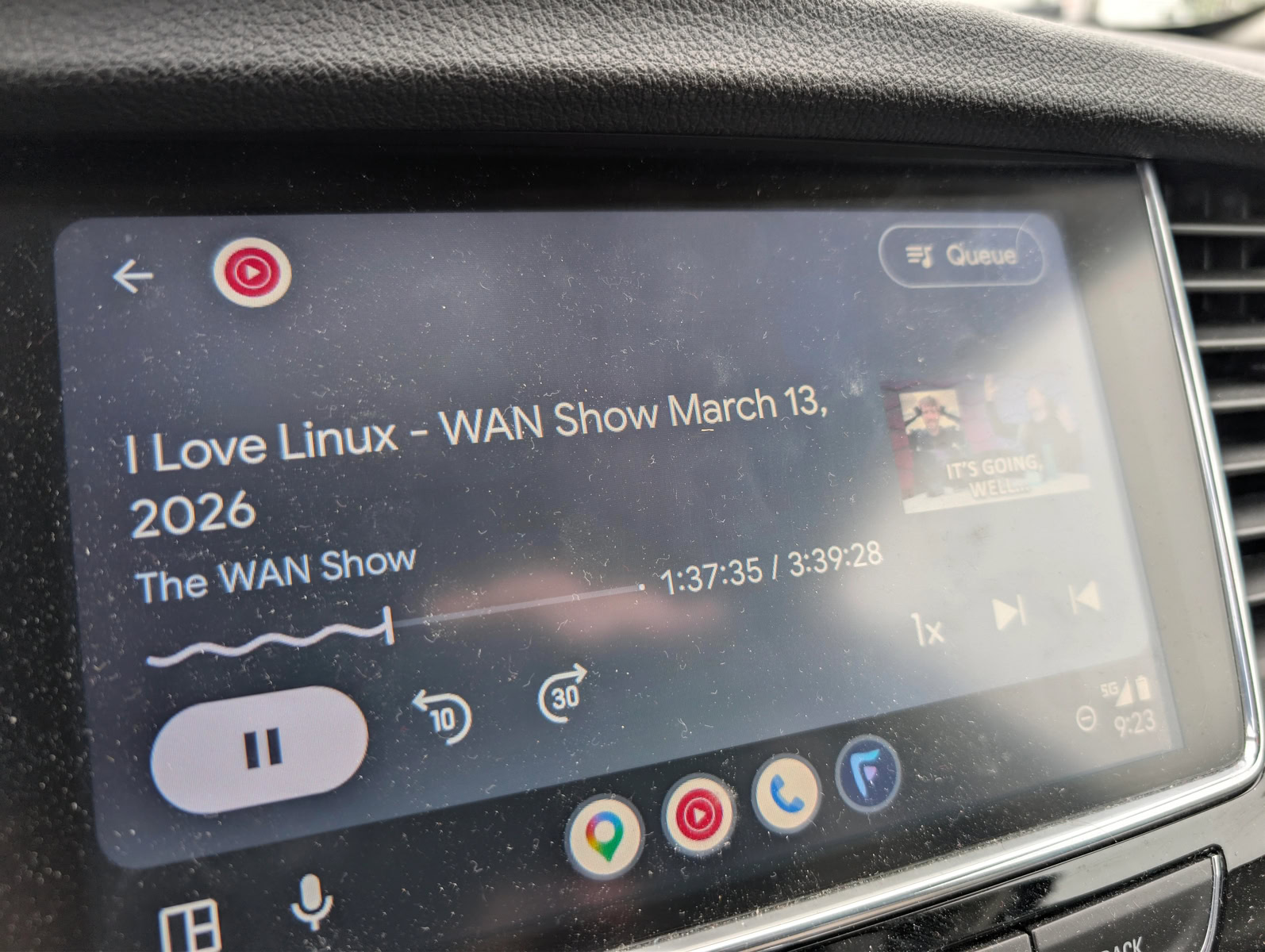 Android Auto S New Music Player UI Is Finally Reaching More Drivers Android Auto New Music Player Controls 1 