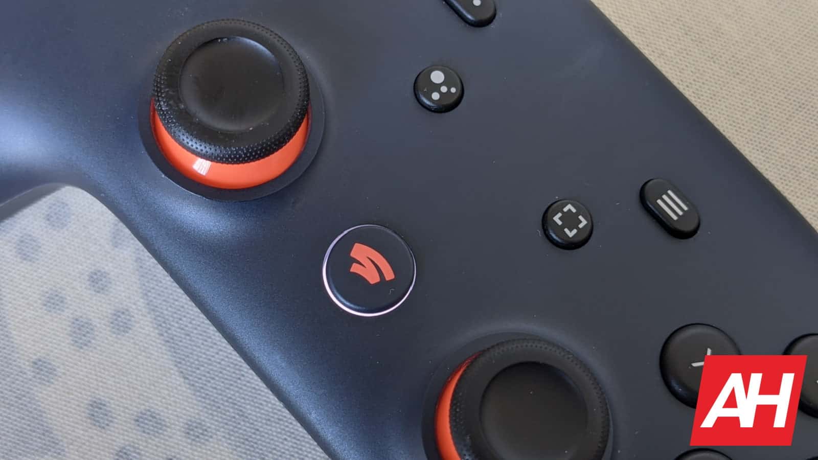 7 Best Gamepads For Chromebooks 2021 Platypus Platypus 