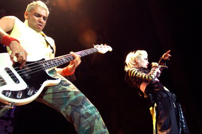 TONY KANAL & GWEN STEFANI NO DOUBT
