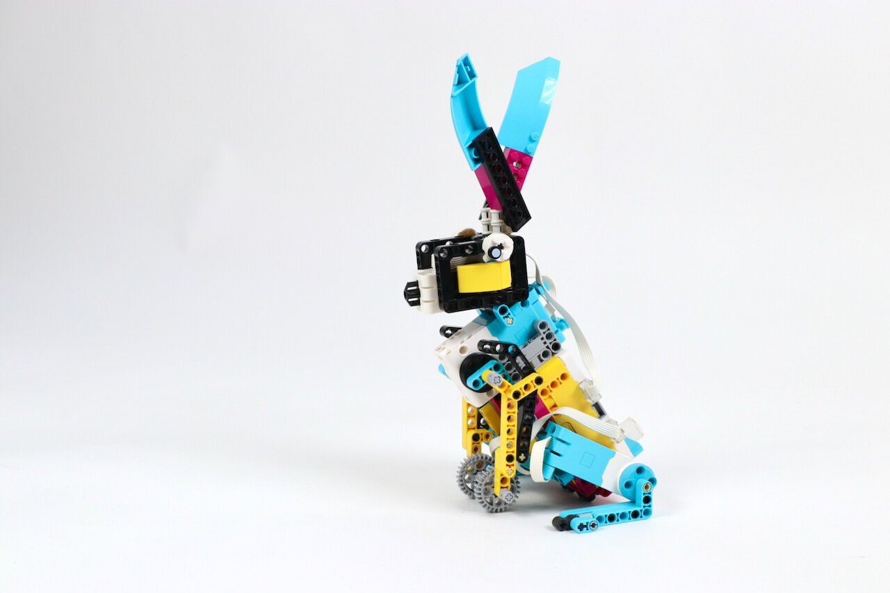 Hopping Bunny with SPIKE Prime