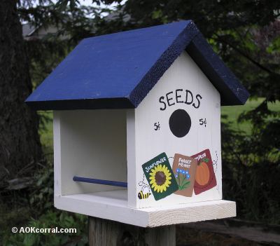 Wooden Bird Feeder Plans How To Make A Bird Feeder
