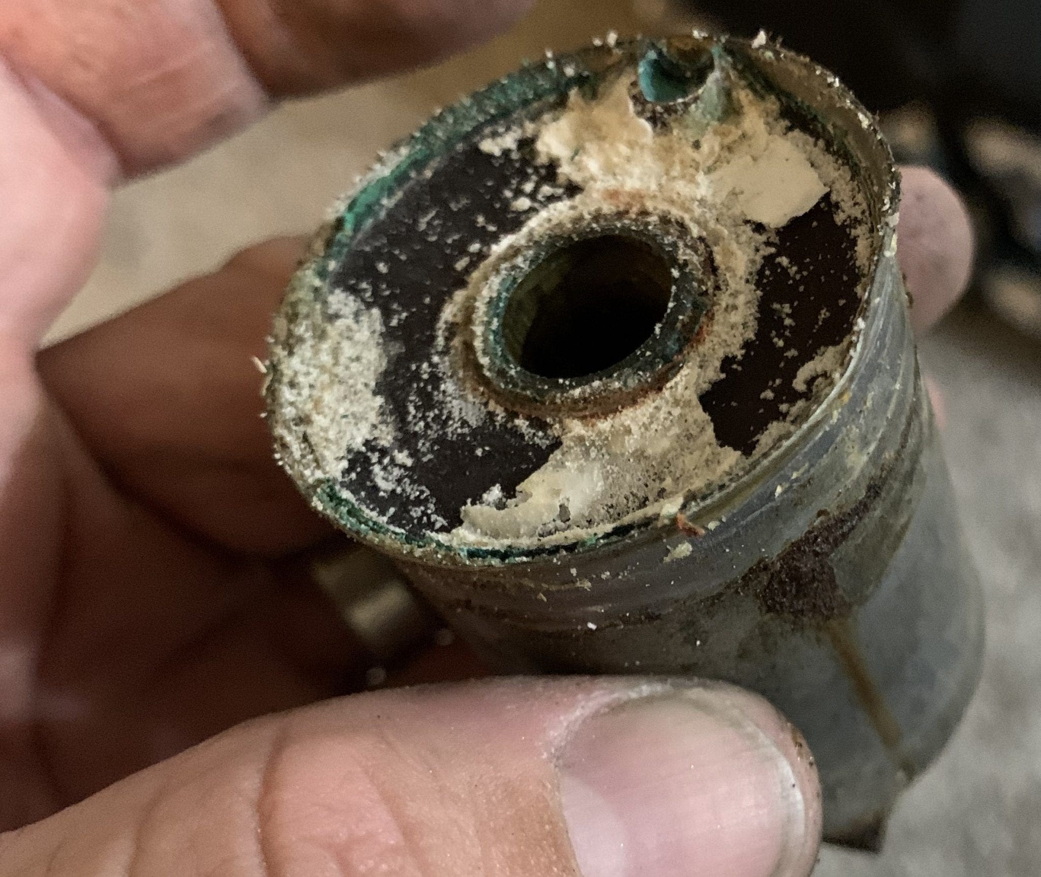 Choke solenoid Antique Outboard Motor Club,Inc