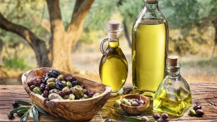 Ελαιόλαδο: Με χαμηλές τιμές παραγωγού ξεκινά η νέα ελαιοκομική σεζόν