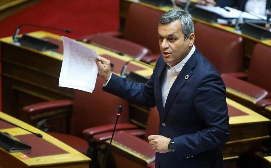 Παραιτήθηκε από βουλευτής ο Χάρης Μαμουλάκης - "Ένας κύκλος έκλεισε..."