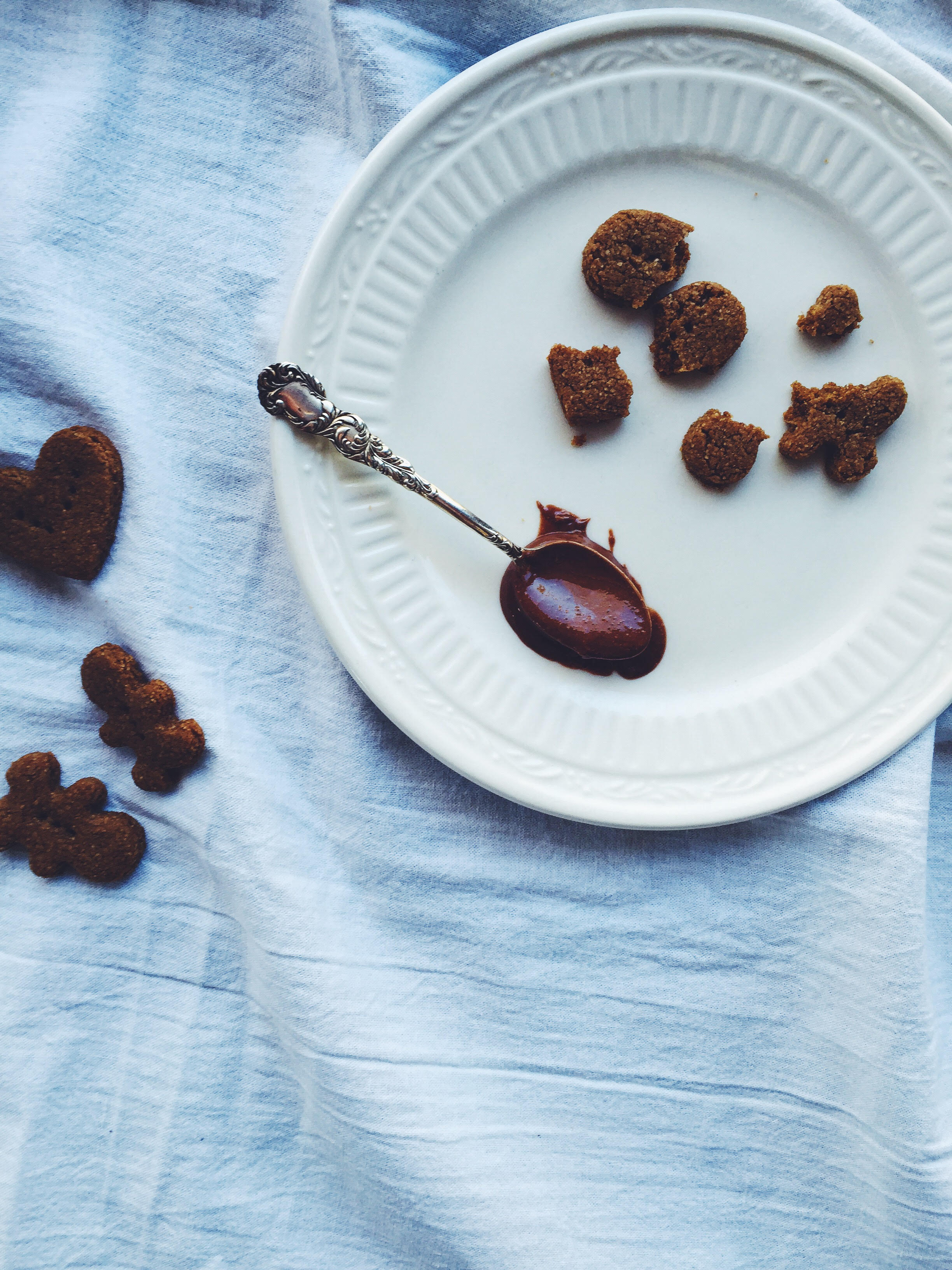 For Red Valentino, Homemade Chocolate Hazelnut Spread is Redilicious May 2016