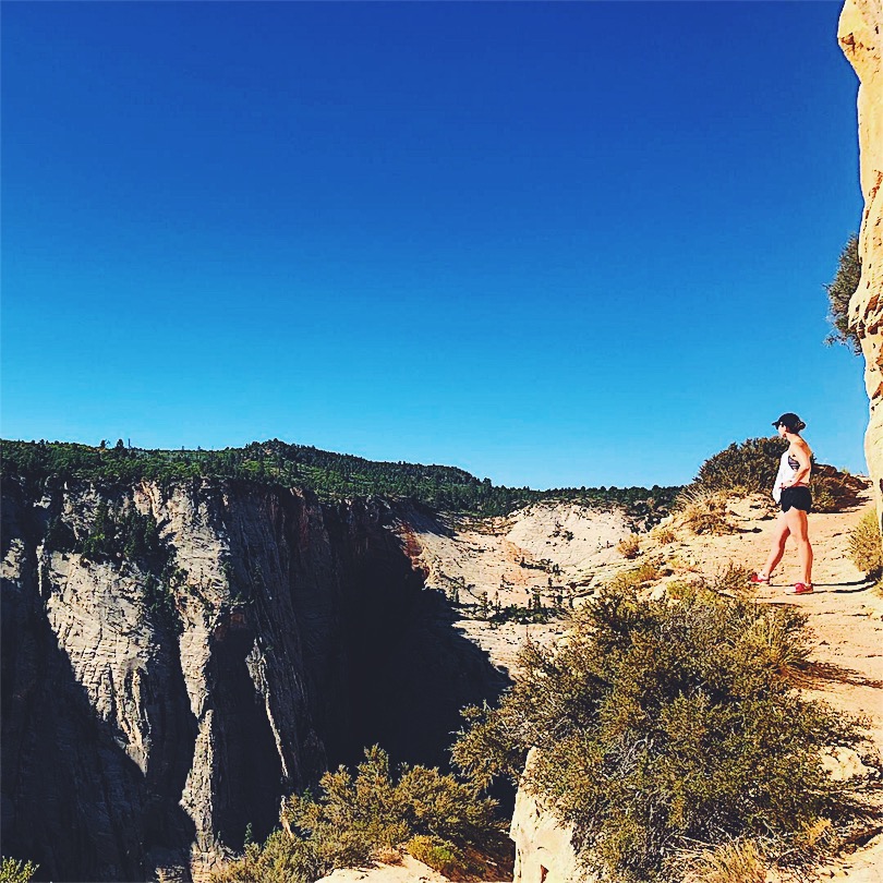 appeasing-a-food-geek-almond-croissant-13