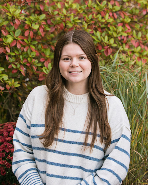 Rylee Walker : Assistant Teacher, Summer Camp Counselor