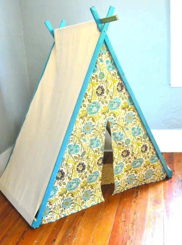 Quik shadekids shade blue folding chair with cup holder. 35 Playful and Fun DIY Tents for Kids
