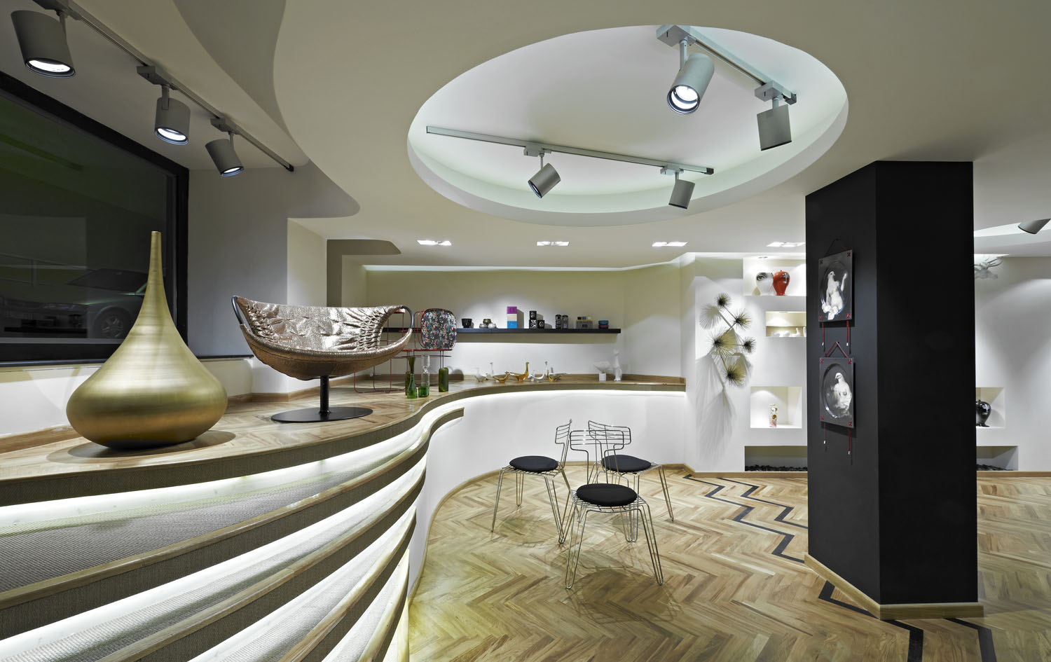 HAAZ Design and Art Gallery, Istanbul / by GAD