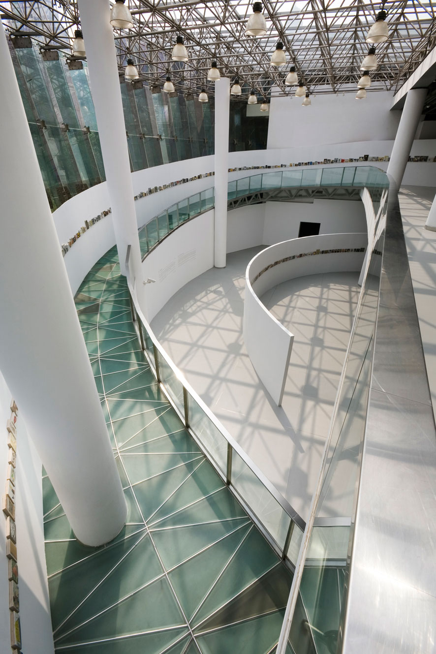 Shanghai Museum of Contemporary Art / by Atelier Liu Yuyang Architects