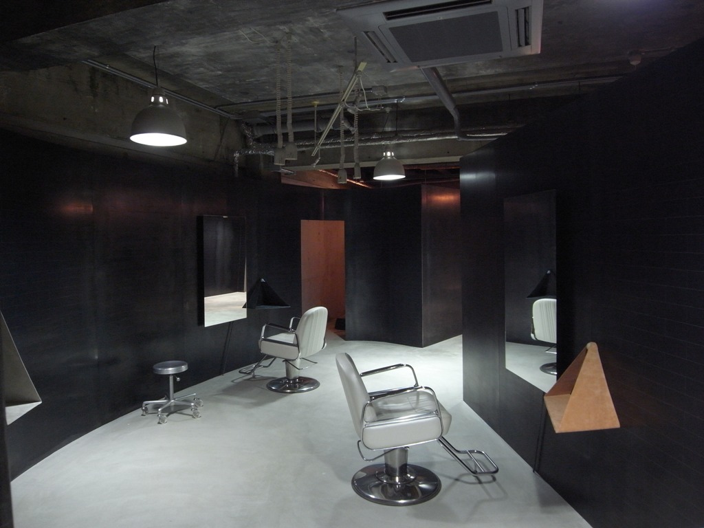 Elastico Hair Salon, Hyogo / by Katsuhiro Miyamoto & Associates