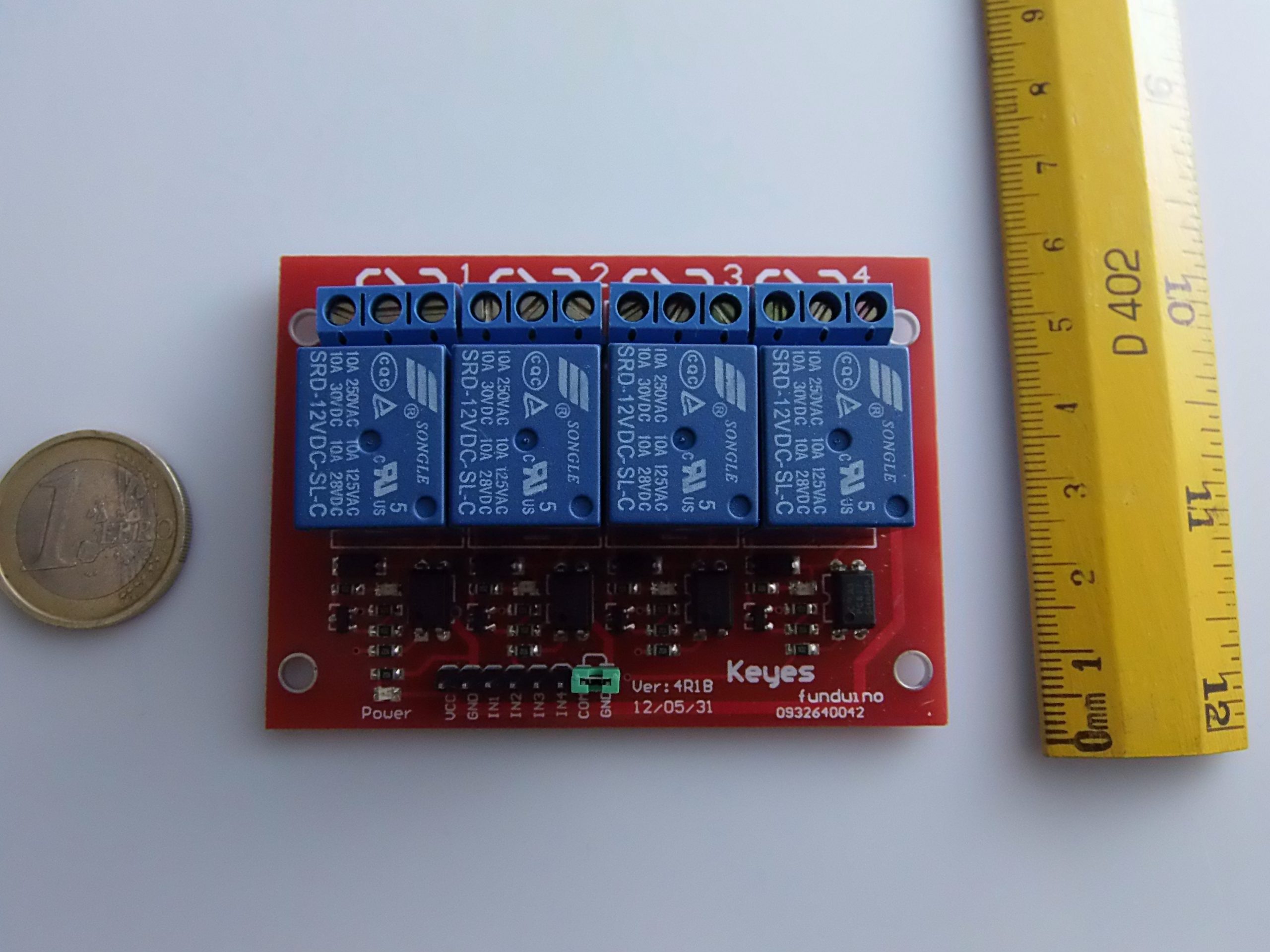 4 Canali 12V Relè Modulo per Arduino PIC ARM AVR DSP 4 Canali 12V Relè Modulo per Arduino PIC ARM AVR DSP