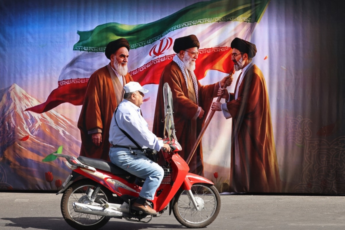 إيران في أوروبا… شبكات خفية وتهديدات عابرة للحدود