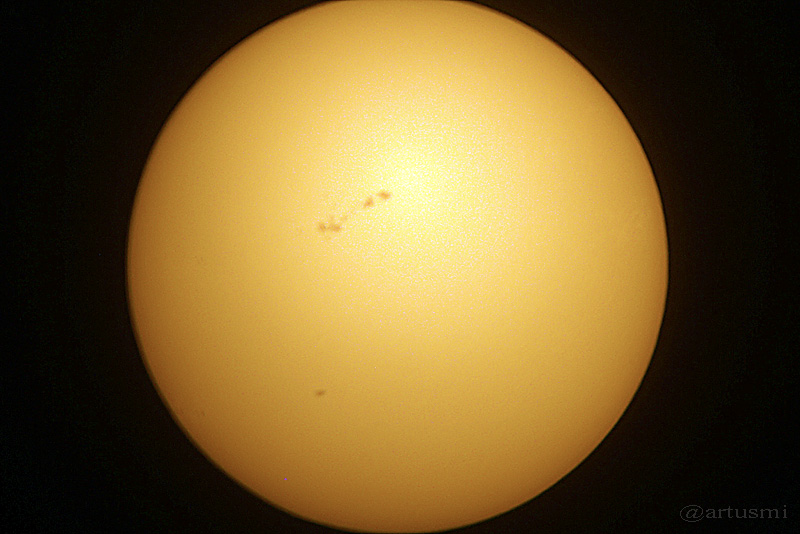 Sonnenfleckentätigkeit am 11.05.2015 um 09:49 Uhr
