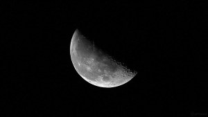 Abnehmender Mond am 11. November 2017 um 04:43 Uhr Abnehmender Mond am 11. November 2017 um 04:43 Uhr