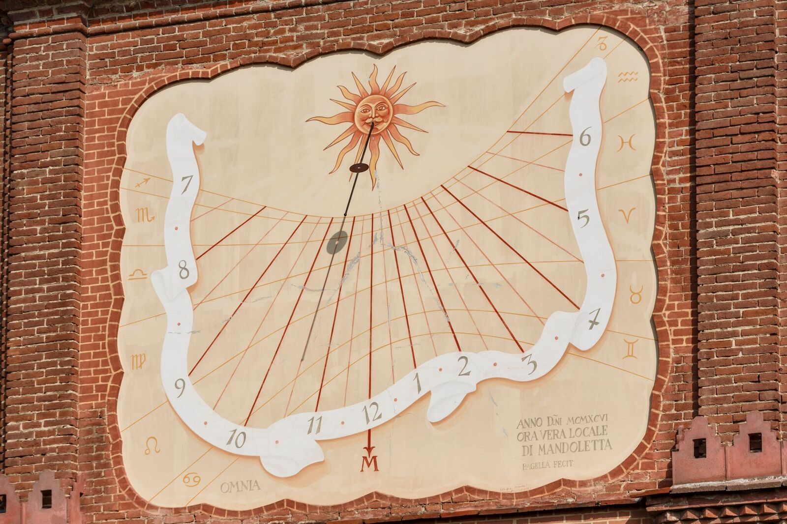 Gratis Scarica immagini La Pop Art Di Bonzano Vini Rivoluziona L Immagine Vinicola Del il piu cool saluti