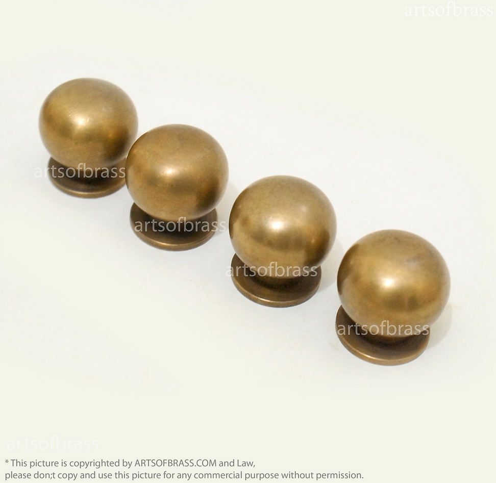 Holzando Antique Biedermeier Round Drawer Handle - Zamac Antique Patina 2.75"