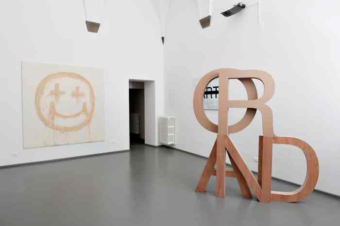 Be Andre, ROAD, 2014, wood,cardboard, 200 cm x 220 cm