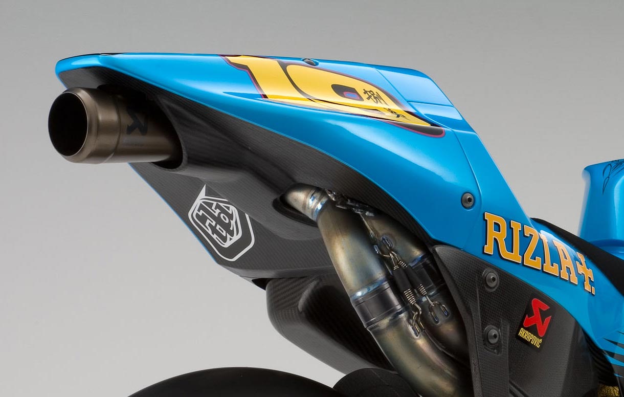 2011 Rizla Suzuki GSV-R MotoGP Race Bike Unveiled - Asphalt & Rubber