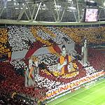 Choreo beim Spiel Galatasaray vs. Borussia Dortmund (Foto: Athleticbrandao)