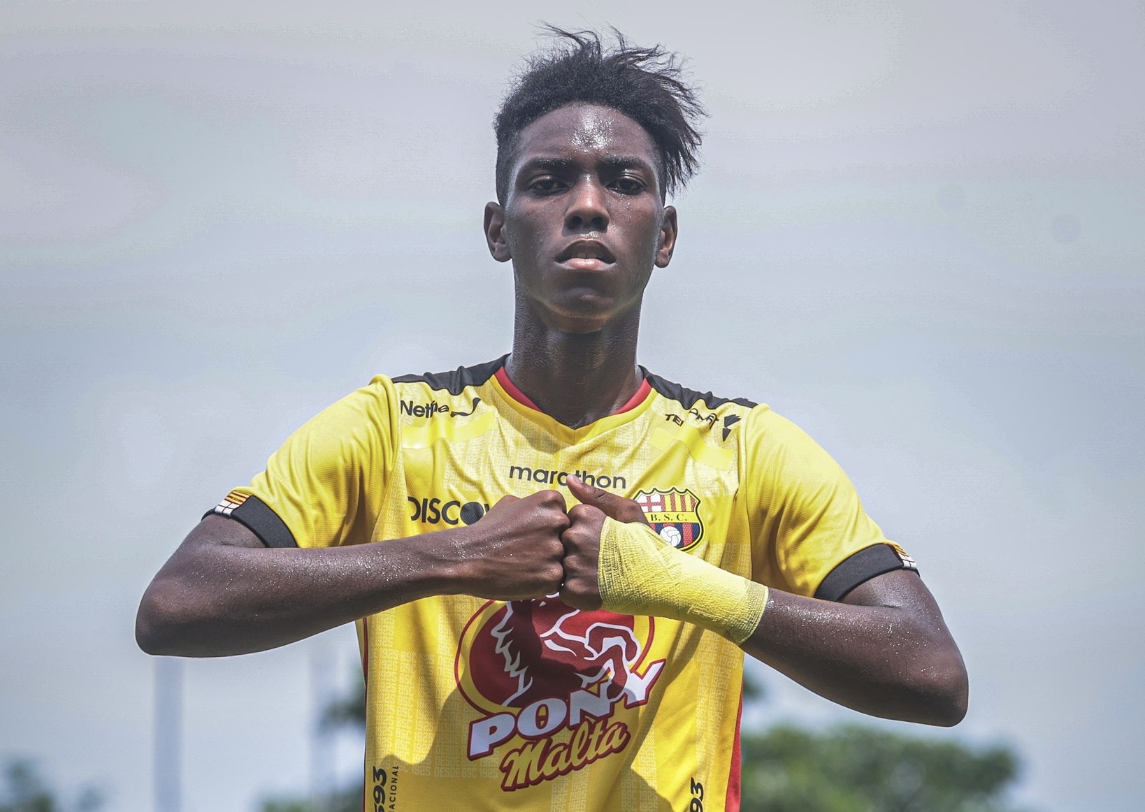 El Barcelona SC de Ecuador anuncia el traspaso de Allen Obando al Atlético