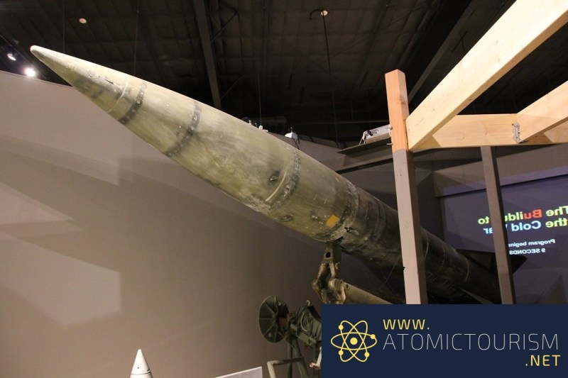 Scientific Computing Nuclear Museum - 4K Minimal Arts for Desktop