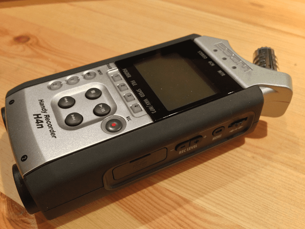 Zoom H4N