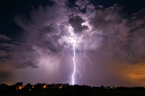 When Lightning Strikes: A Golfer's Close Call on the Course (2026)