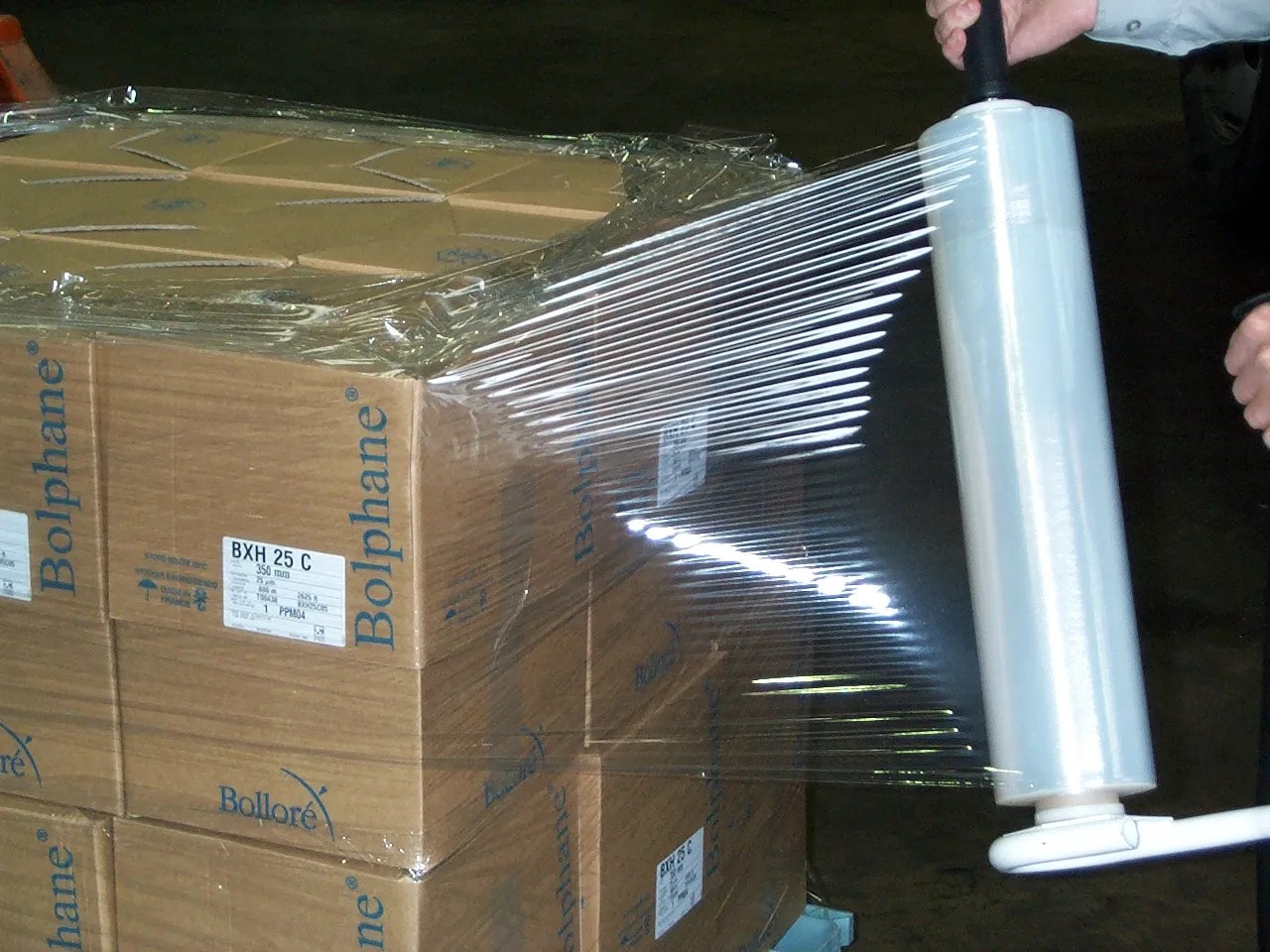 Hand Pallet Wrapper Image1