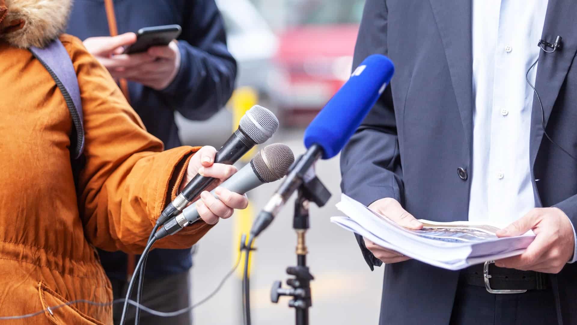 How to Conduct Your Own Media Tour (without hiring a PR Firm) With Dr. Saundra Dalton-Smith
