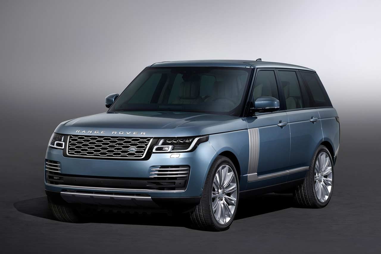 2018 range rover front quarter