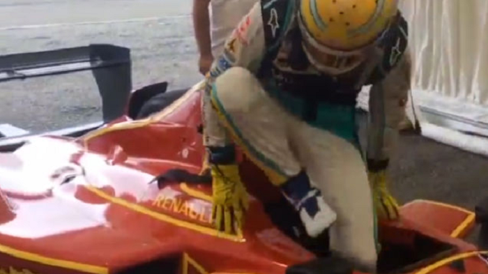 Video: Pit-stop σε στυλ Formula-E