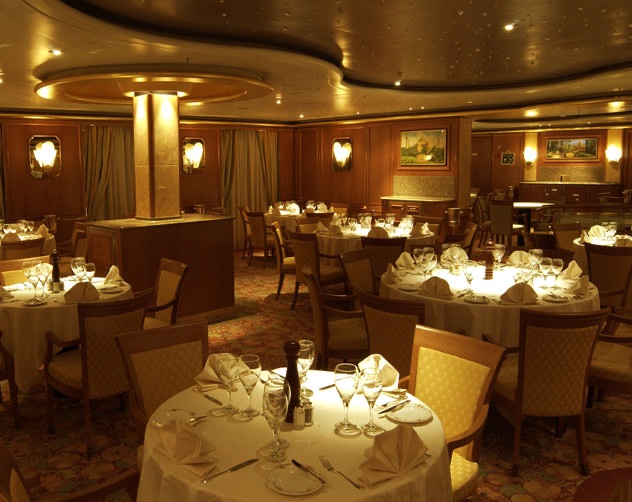 Sapphire Princess Avid Cruiser Cruise Reviews Luxury