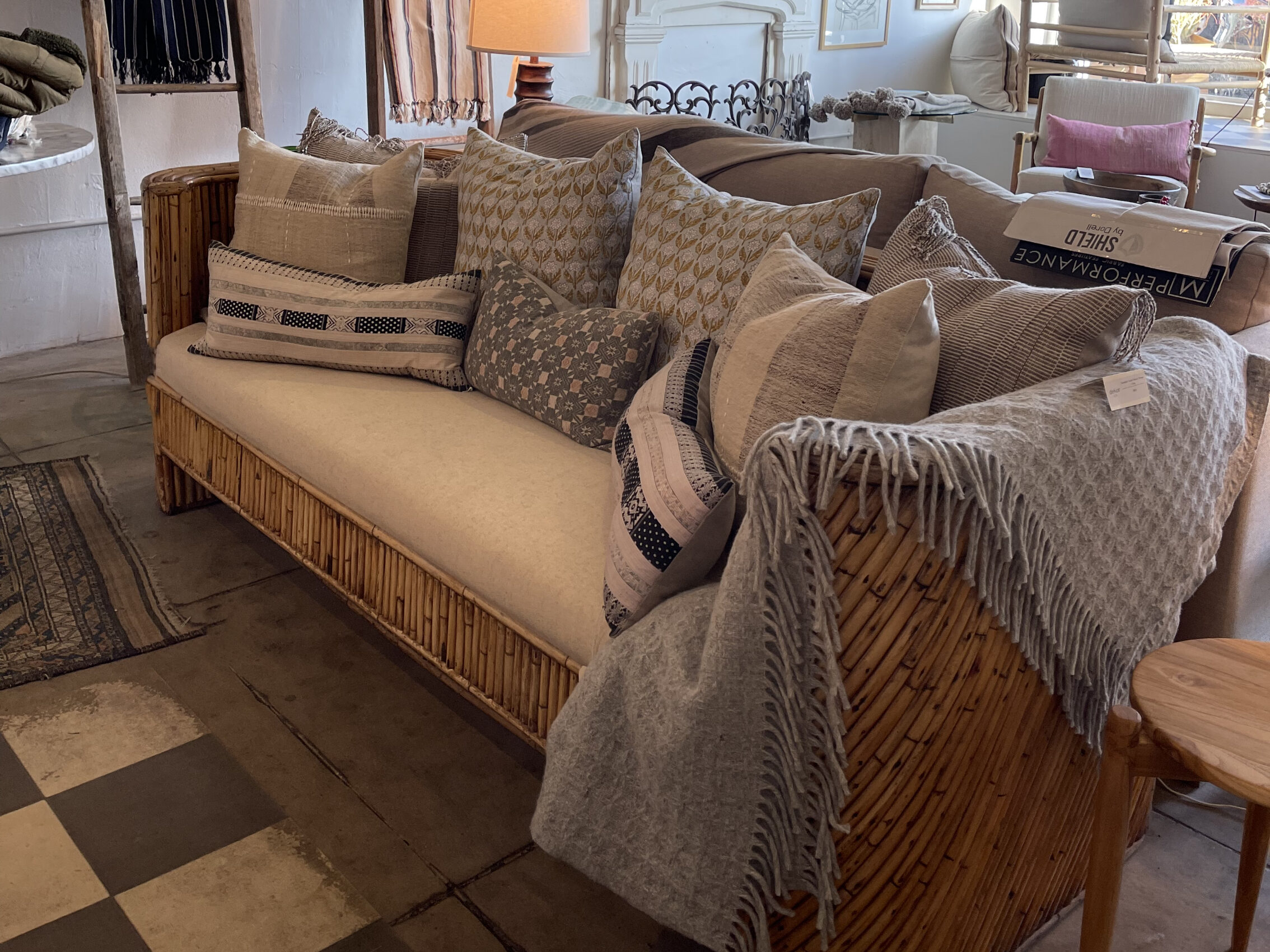 Your ultimate guide to the best vintage shops in los angeles